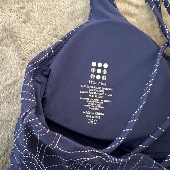 Title Nine Swimsuit Tankini Top Navy Blue Underwire Women's 36 C - Picture 4 of 6